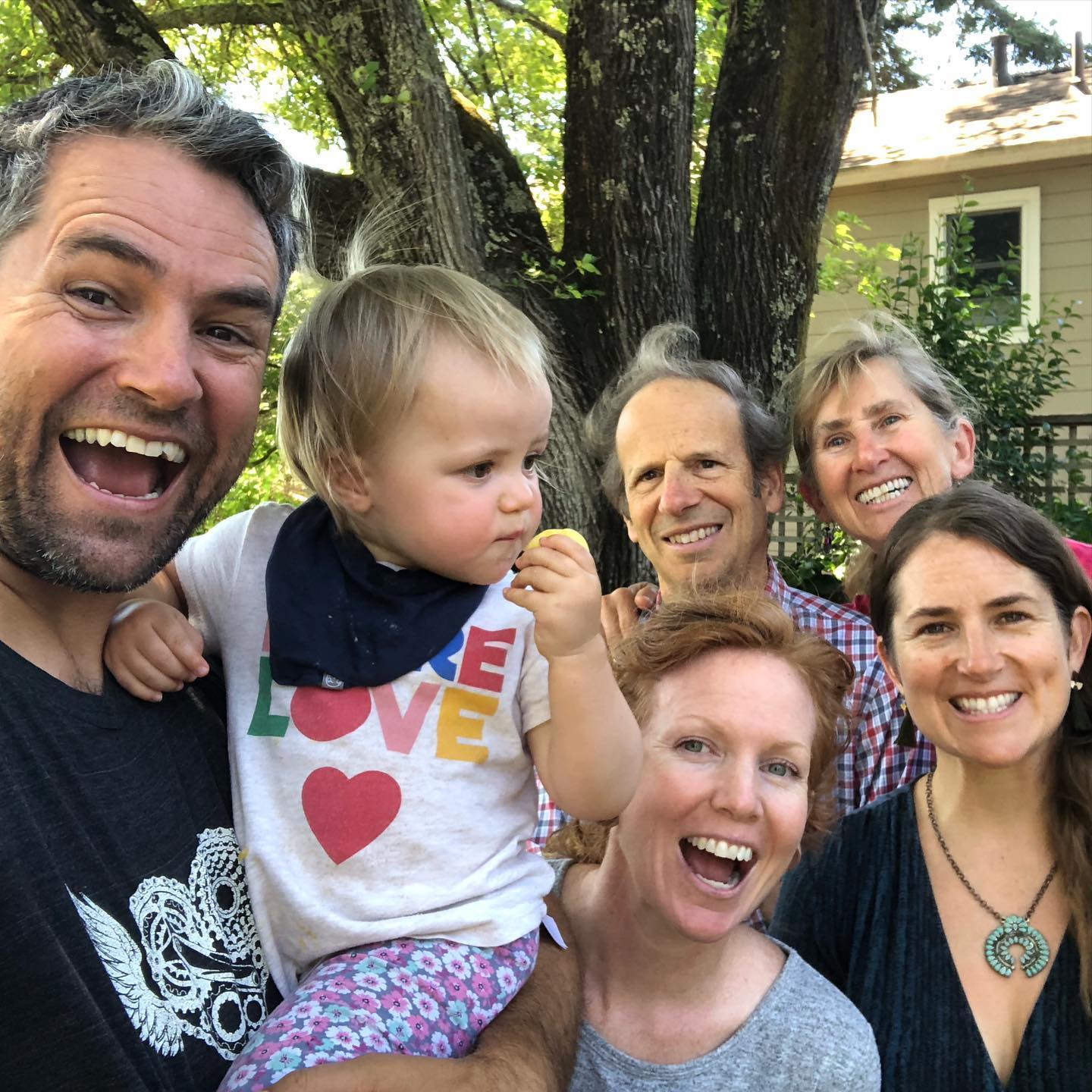 Also a nice pic from Fathers Day w/ some family :)