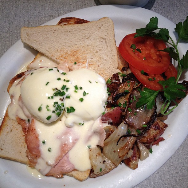 California breakfast