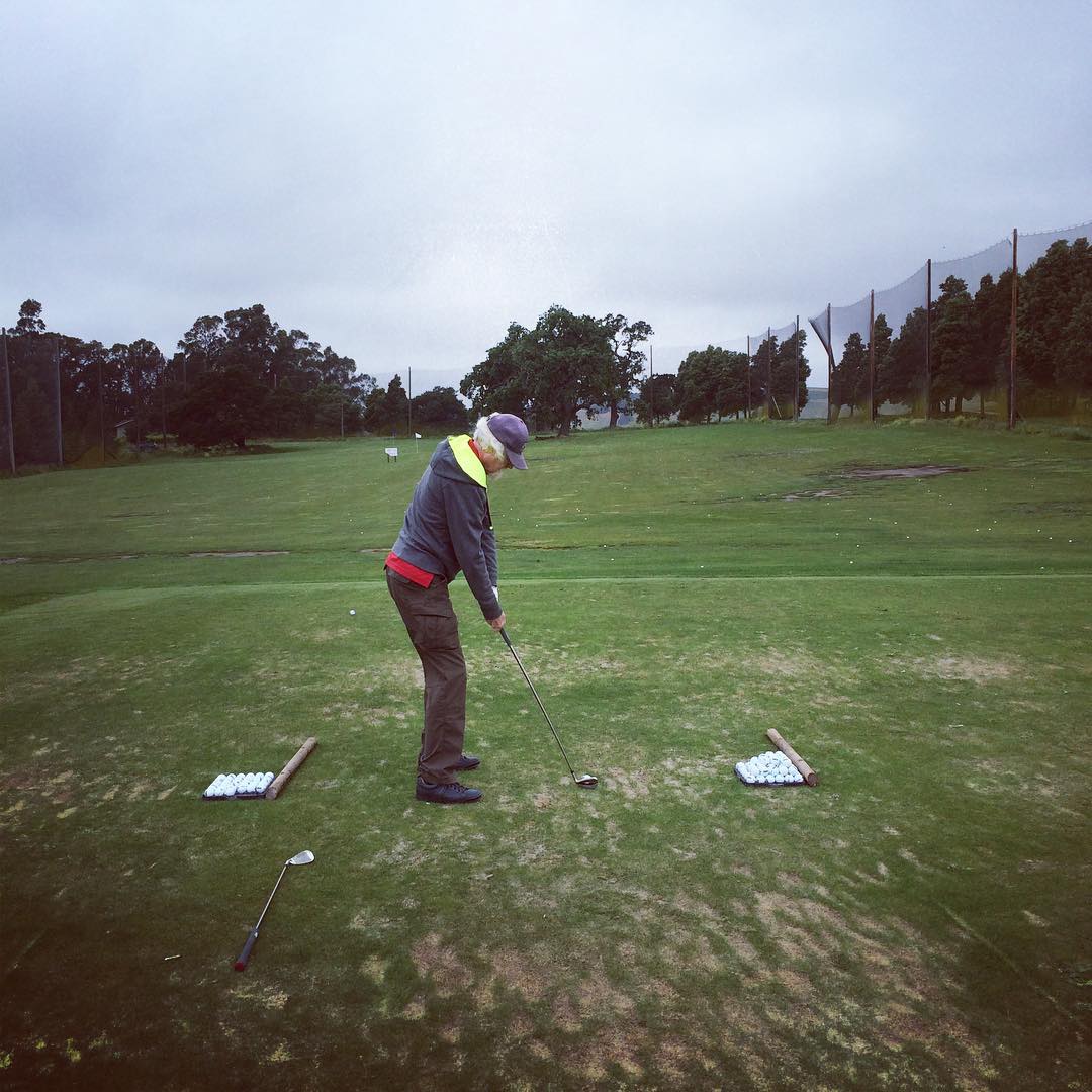 Jim and I warming up for the Napa teachers benefit golf tournament