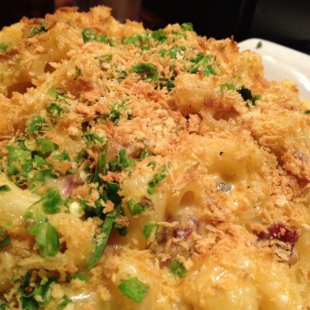 Mmmm jalapeño popper mac & cheese