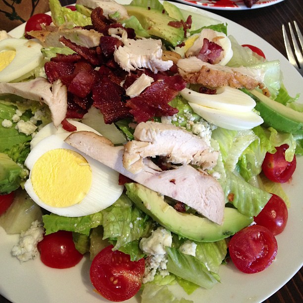 Nom Cobb nom