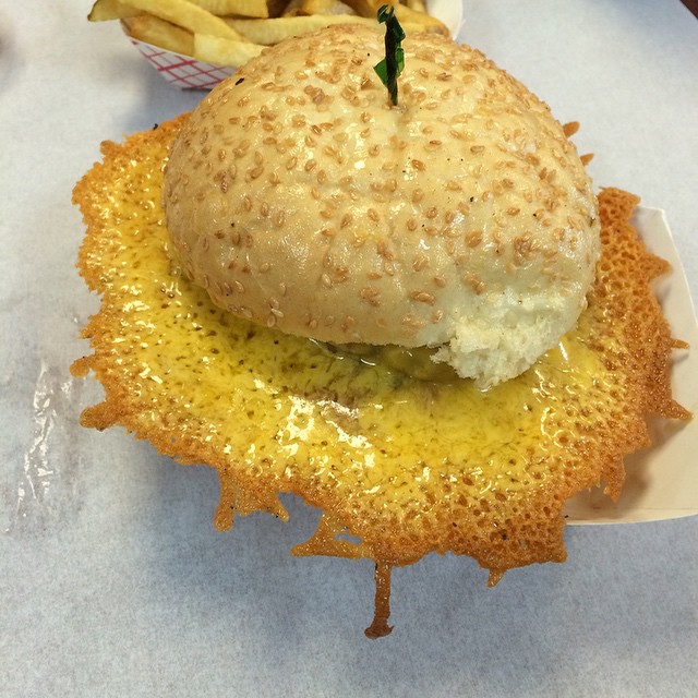 amazing cheeseburger.