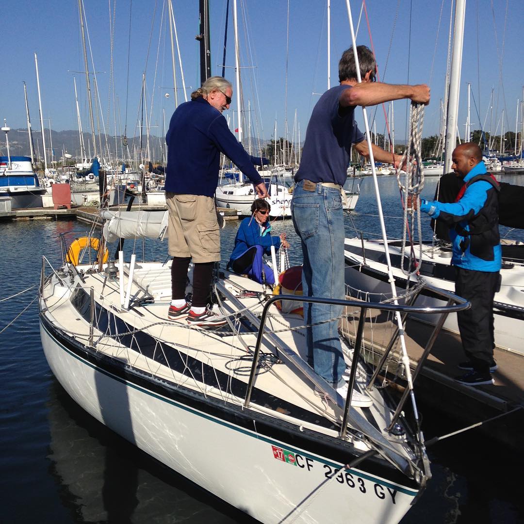 Training the new bowman day on Get Smart