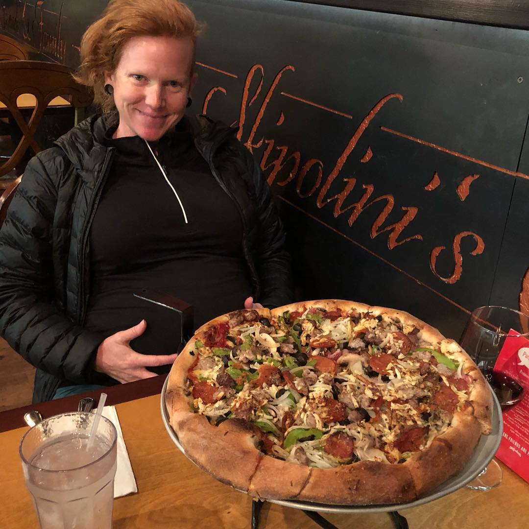 Trying the world famous “Prego Pizza” @skipolinis_pizza