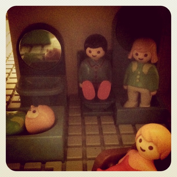 Weird bathroom scene